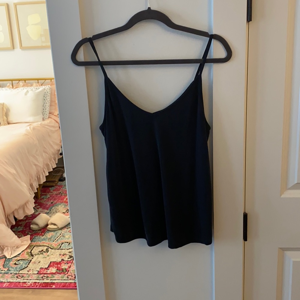 Plain dark grey tank